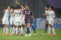 韓国女子サッカーの象徴“雨に混じった涙”。痛恨のPK失敗、水原は１－２敗戦。ベレーザの決勝の相手は北朝鮮のネゴヒャン【女子ACL】