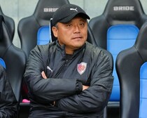 「双方合意の上で...」京都が曺貴裁監督の去就に関して発表。試合後にファン・サポーターへ挨拶