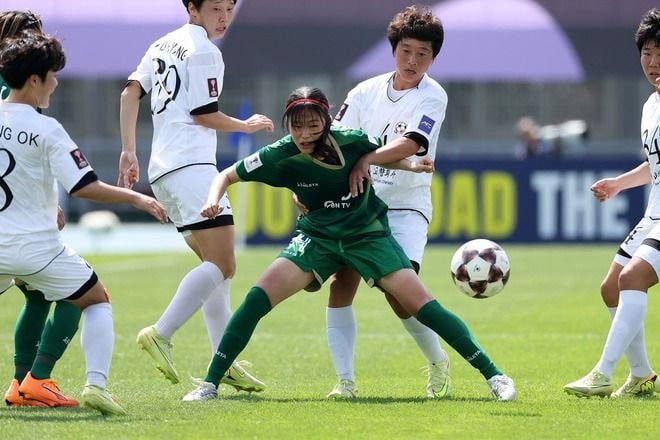 「自分たちの情けなさが出た」19歳FWが無念吐露…ベレーザ初のアジア制覇ならず。レジェンドへの思いも「イワシさんをアジアの頂点に立たせてあげたかった」【女子ACL】