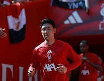 日本代表に朗報！遠藤航が102日ぶりにメンバー入り、出番はなし！リバプールはブレントフォードとドロー、CL出場権を獲得【プレミア最終節】