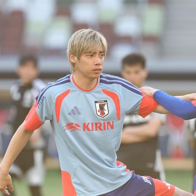 「本人が一番悔しいと思う」“空白”の左シャドーに指名された33歳日本代表、W杯欠場の三笘薫への思い「彼の分まで…」