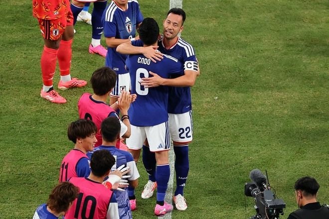 「もう俺のこと気にしなくていいから…」１試合限定復帰の森保J前主将が“魂の円陣”！ 残した熱い言葉に「最高だわ」「震えたよ。泣けた」の声