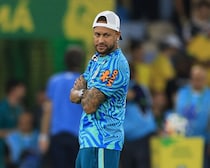 負傷離脱中のネイマール、自身４度目のW杯出場に前進？ アンチェロッティ監督が回復状態を報告「再検査の結果次第では…」