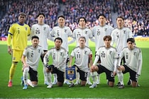 「大会ベストキット候補だ」日本代表の白ユニが満点評価！ 英メディアの“ユニホーム版W杯”で快進撃！「美しい」「驚異的」