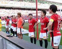 「マジ有り得ない」「冗談キツすぎる」10日10時10分の“公式発表”にSNS騒然「本当に悲しい」「流れを変える選手だったのに...」
