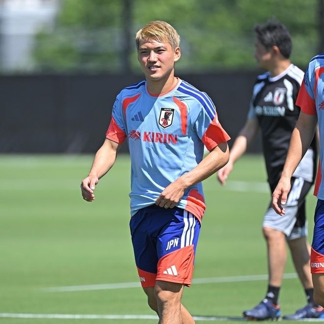 「点を取ることに関しては、彼が代表の中で一番」日本代表の10番がそう評した“W杯メンバー外”の森保ジャパン戦士は？「彼から学ぶところはある」