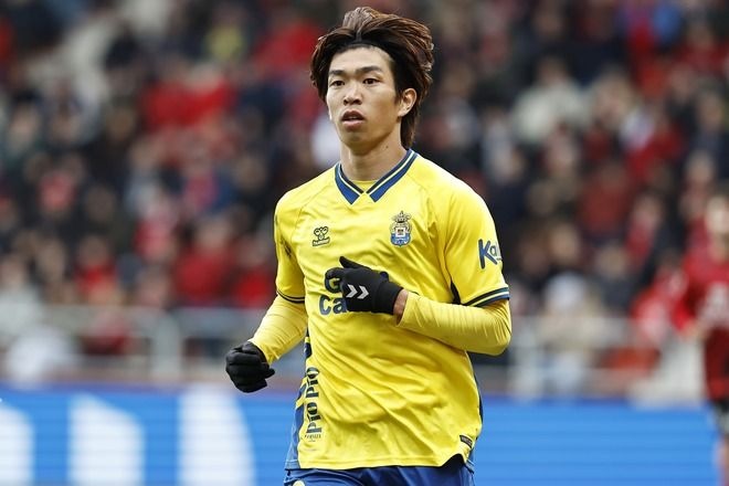 今季スペインで躍動した26歳日本人FWの去就にファン注目！ 所属クラブが昇格PO敗退で「１部からオファーこないか」「個人昇格してほしい」の声