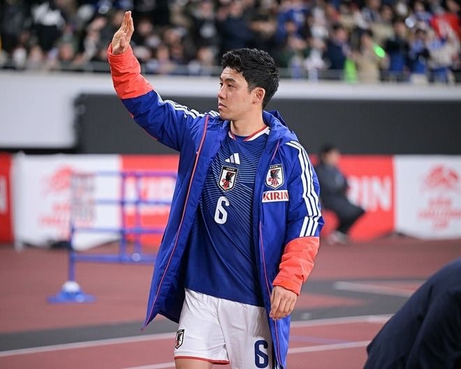 「本当に本当に本当に悲しい」遠藤航の“代表引退”に「気持ちが追いつかない」。ファン戸惑い＆感謝「あなたのお陰で日本代表は強くなった」