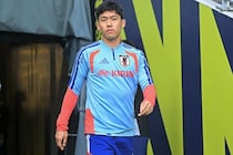 「日本に超非常事態！」韓国メディアが急転直下の“遠藤離脱→代表引退”に衝撃 「特大の痛手だ」「森保監督も頭を悩ませる」【W杯】