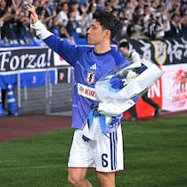 「航、ありがとう！」無念の離脱→日本代表引退…33歳主将へ本田圭佑がメッセージ「まだ見たことない景色を一緒に」