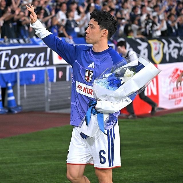 「航、ありがとう！」無念の離脱→日本代表引退…33歳主将へ本田圭佑がメッセージ「まだ見たことない景色を一緒に」