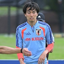 開幕戦でいきなりレッドカード３枚…中村敬斗が漏らした第一声とは？【日本代表】