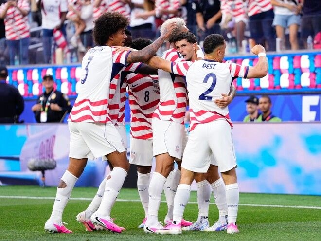 「過去最強レベル」「層も厚い」アメリカが強い！ パラグアイ戦４発快勝に驚きの声「予想の５倍は強い」「自国開催のパワーとんでもねえ」【W杯】