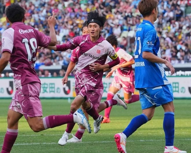 「J１勢どうなってんねん」「東西どちらも敗退」オールスターの決勝はEAST-A対WEST-B「前座のJ１、メインのJ２J３」の声