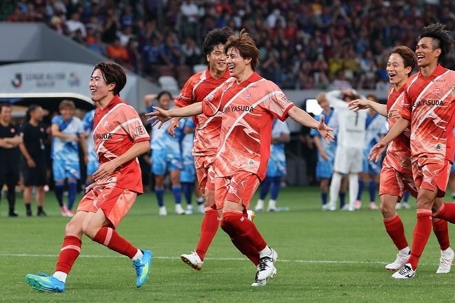 川崎・脇坂泰斗が感じた少年時代の憧れの舞台オールスターの素晴らしさ。カズさんからの賛辞、盟友・山根視来と濃野公人の驚きの共通点、嬉しい親孝行...