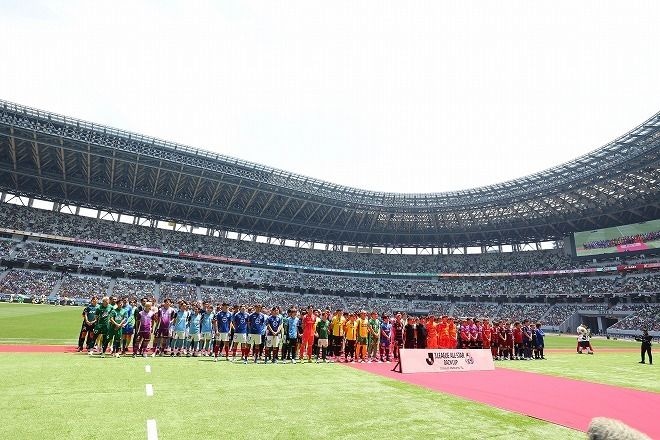 改めて実感したJリーグの素晴らしさ、人の支え、歴史の積み重ね。33年の“感謝”が示されたオールスターゲームのフィナーレに広がった感動的すぎる光景