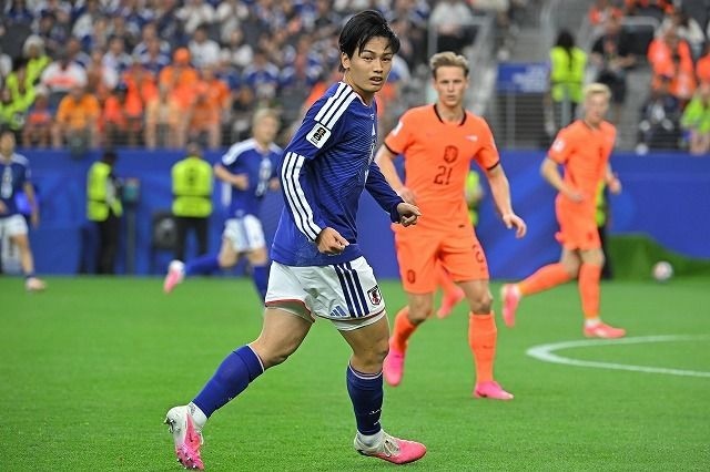 「相手のスペースを突いたり…」オランダに２－２劇的ドローも、上田綺世は反省の弁「攻撃の起点になることはできなかった」【W杯】