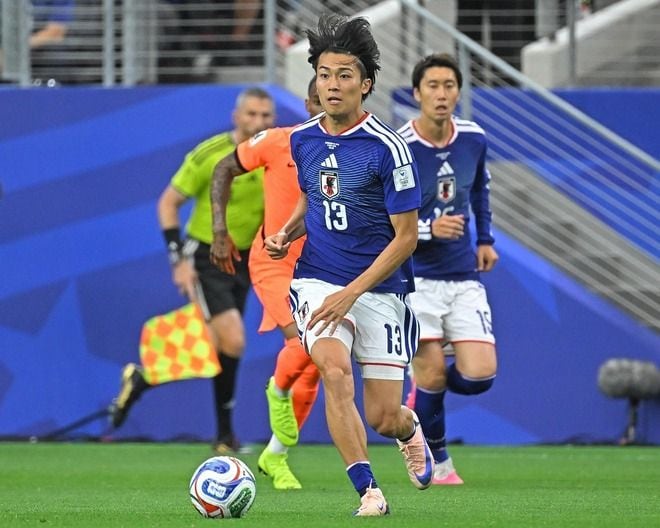 日本の北中米W杯“第1号”「三笘みたい」「天才すぎて痺れた」。中村敬斗がカットインから仕留める「凄すぎて声出たわ」などファン衝撃