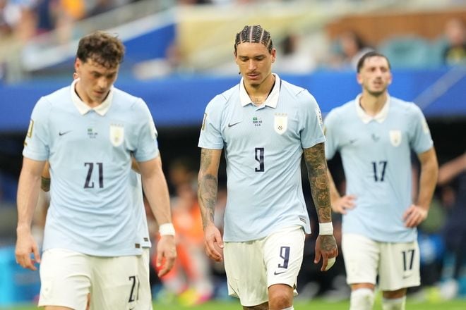 「前半の45分を無駄にした」ウルグアイのビエルサ監督が嘆き。サウジアラビアと１－１ドロー「勝たなければいけない試合だった」【Ｗ杯】