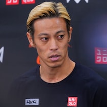 本田圭佑が「長友の危機感」に”６文字”で反応！ネット上では共感の声「長友の進言が胸に響くよね」【W杯】
