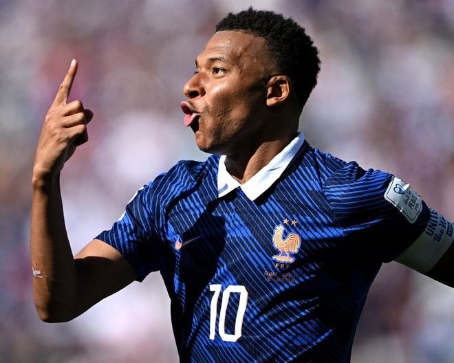 あと２点！ エムバペがＷ杯レコードを塗り替えるか!? フランス代表では２つの記録を更新