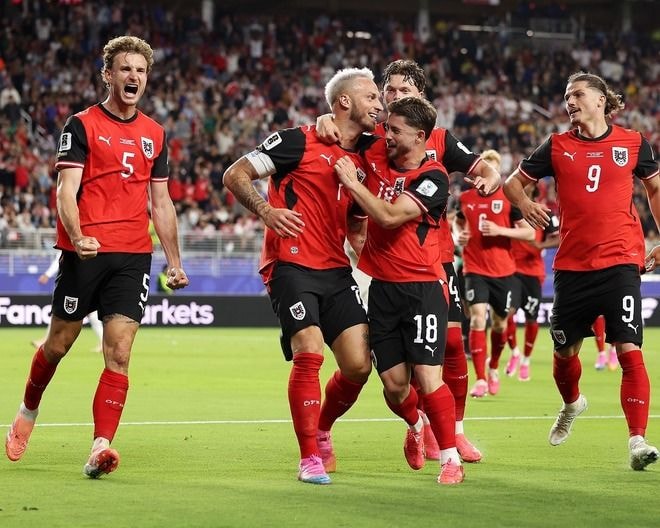 28年ぶりW杯復帰のオーストリアが3-1勝利! シュミット、アルナウトビッチ弾などで初出場ヨルダンを下す!