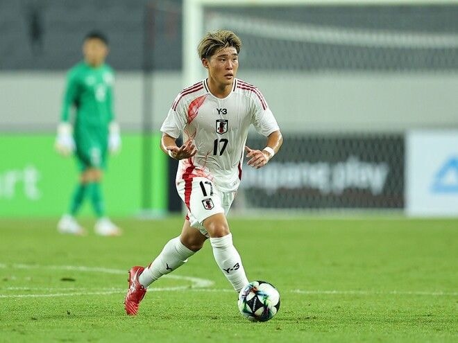 「直ブンデスとかやばすぎ」昨年日本代表デビューの22歳、ドイツ1部移籍決定に反響続々!「4年後が楽しみ」「ついに世界に見つかった」