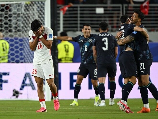 「W杯を台無しにした」「02年のメンバーより優秀だと？」数的優位＆シュート計32本の猛攻実らず…２連敗でGS敗退のトルコに母国ファン憤慨！「２試合で60本シュートを打って無得点」