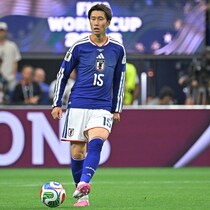 日本代表、チュニジア戦で先制！ 中村敬斗の折り返しから鎌田大地が技ありのヒール弾【Ｗ杯】