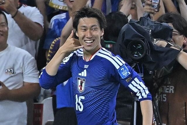 2戦連発の鎌田大地、チュニジア戦のゴールパフォーマンスの理由を明かす「点を決めたらやると約束していた」【W杯】