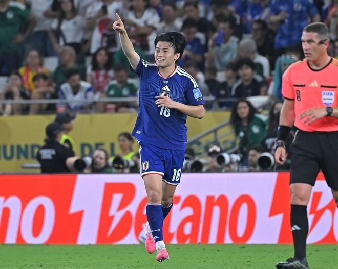 ［本田泰人の眼］弾丸ミドル、絶妙なアシスト、ループヘッド。エースの覚醒、それこそがチュニジア戦の最大の収穫だ【Ｗ杯】