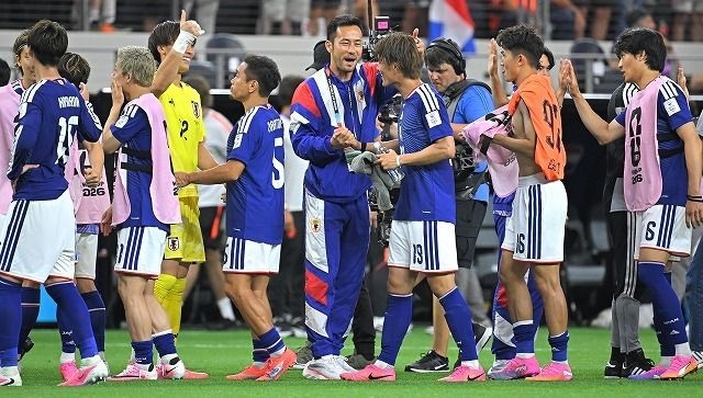 「東京で英雄的な歓迎を受ける」「戦術に長けた2人が激突」日本戦が堂々の1位!2戦揃って高評価!米老舗誌の名試合ランキング【W杯】