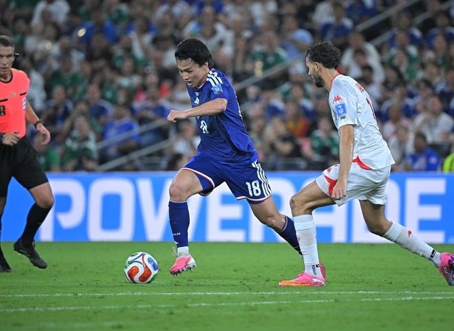 「今夏の人気銘柄」W杯で躍動の日本代表FWが退団→ついに5大リーグ移籍か!有名記者が報道「プレミアとブンデスのクラブが接近」