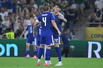 「欧州クラブが彼に注目している」W杯で健在ぶりアピールの日本代表DFがプレミア復帰か！ 英記者が報道「残留の可能性は低い」