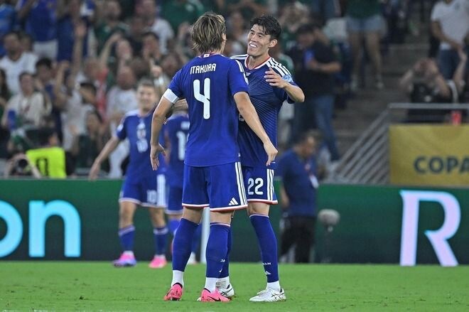 「欧州クラブが彼に注目している」W杯で健在ぶりアピールの日本代表DFがプレミア復帰か！ 英記者が報道「残留の可能性は低い」
