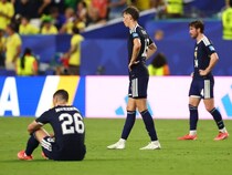 「ジョークだろ。完全に自滅した」「見ていられなかった」ブラジル戦で失点に直結…スコットランドの“痛恨ミス”に母国ファンは怒り心頭！「理解できない」【Ｗ杯】