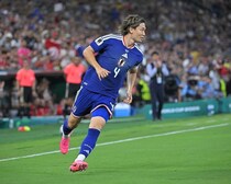 なぜ日本代表はスウェーデン戦の前に選手ミーティングをしなかったのか。キャプテンが証言「理由としては…」【W杯】