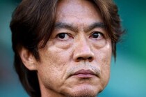 「他の試合の結果を見なければならないが…」激痛黒星で３位転落、敗退危機。韓国指揮官は何を語った？ キム・ミンジェ交代は怪我のため【W杯】