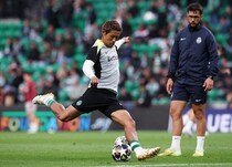 W杯衝撃落選の日本人MF、取り沙汰されたイングランド古豪への移籍も叶わずか…「現段階では可能性が低い」