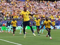エクアドルがドイツに２－１逆転勝利！ 試合終盤に勝ち越しゴール奪取、決勝T進出を決める【W杯】