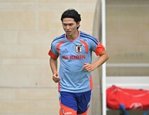 なぜ南野拓実は“ありえない”行動に出たのか「マヤ君が早く帰りたいから…」【W杯】