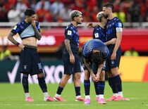 「今日、ウルグアイのサッカーは死んだ」二度の世界制覇を誇る“南米の雄”がまさかのGS敗退…母国大荒れ「ふざけるな」「史上最大の失敗だ」【W杯】