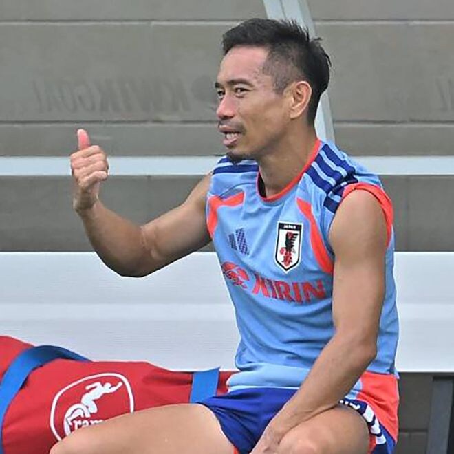 アジア勢7か国が敗退…日本はなぜ曲者揃いのグループを突破できたのか。長友佑都が明かした“過去一のファクター”【W杯】