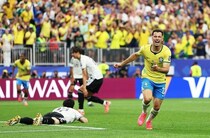 あと一歩届かず…日本代表、王国ブラジルを苦しめるも終了間際の痛恨失点で１－２敗戦。決勝T初戦で敗退に【W杯】
