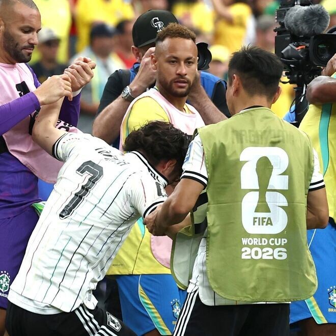 「まじで優しすぎたわ」クーニャだけじゃない…落胆する田中碧を励ました“ブラジルの10番”にファン感動 「なんか涙でそうだった」「人柄が滲むよ」【W杯】