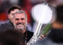 モリヤス続投は当然。もし退任ならポステコグルーしかいない。日本サッカーを知らない監督だと時間の無駄になる【ブラジル人記者の視点】