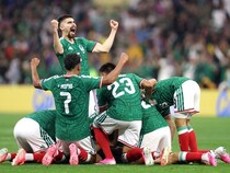 開催国メキシコがラウンド16進出！ GSは３戦全勝、決勝T１回戦でエクアドルに２－０快勝【W杯】