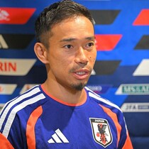 「彼らの魂に火をつける」長友佑都が日本代表に残した”最大の功績”──堂安律、鎌田大地、そして後藤啓介、塩貝健人へ受け継がれたもの【W杯】