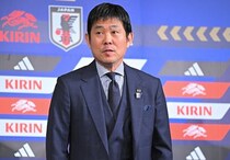 「あなたはどう思うんですか？」炸裂した森保監督の緩急。159人の報道陣が集結、大注目の帰国会見は決して一本調子ではなく…【W杯】