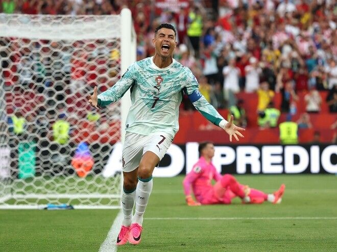 ポルトガルが16強入り！ C・ロナウドが意地の同点ゴール、後半ATのG・ラモス弾で勝ち越し！ モドリッチを擁するクロアチアを２－１撃破【W杯】
